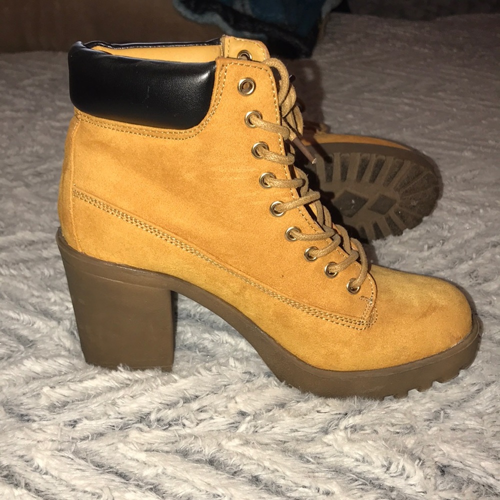 Booties - Picture 3 of 4